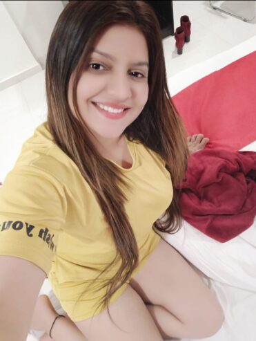 ~@ Low rare Call Girls in Green Park Delhi 9899❺9❸777