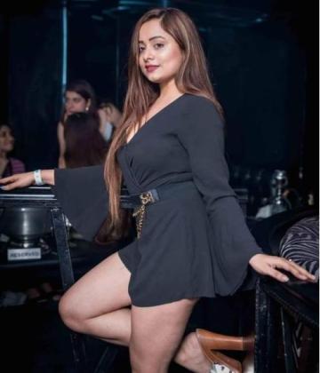 Call Girls In Sector 52 Gurgaon ☎️9990211544**Best Russian Escorts In*24/7*