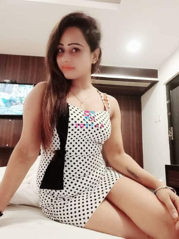 Call Girls In Iffco Chowk 9667753798 Escort Service In Delhi